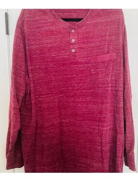 Men's Long-Sleeve Heathered Berry Henley Shirt